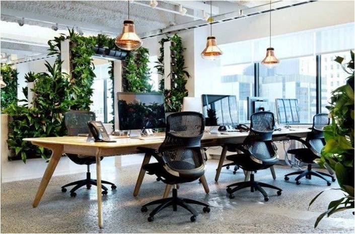 Trends in Office Furniture: What’s In and What’s Out
